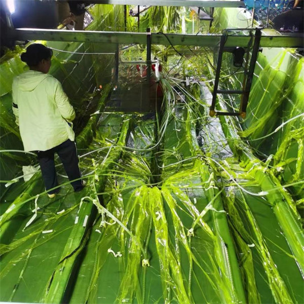 玻璃鋼船艇真空樹脂導入成型施工